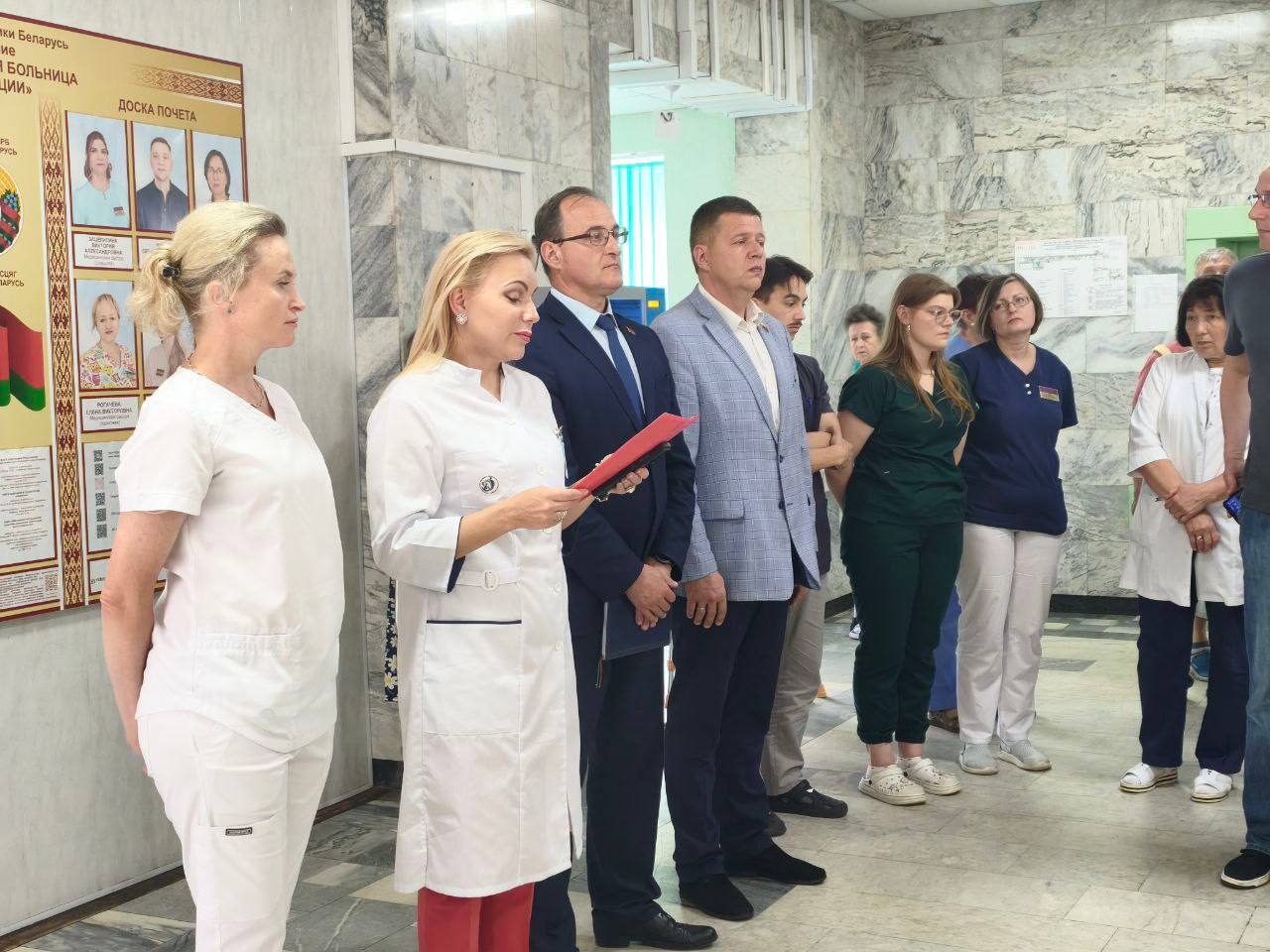 Возложение цветов и памятные мероприятия